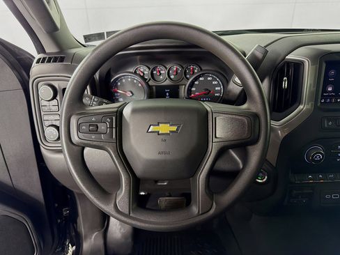 Used 2024 Chevrolet Silverado 1500 Custom image 13