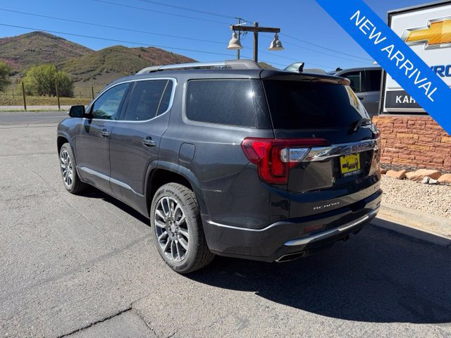 Used 2023 GMC Acadia Denali w/ Denali Ultimate Package AWD/4WD image 4