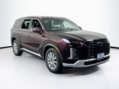 Used 2023 Hyundai Palisade SEL AWD/4WD image 3