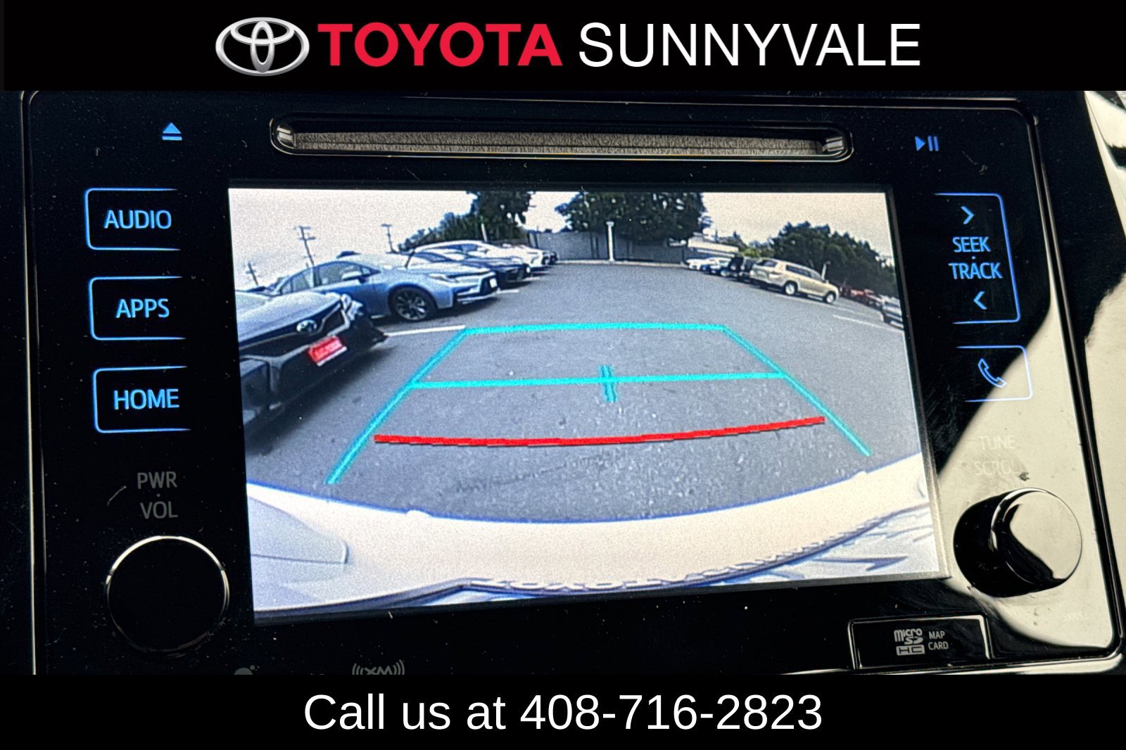 Certified 2018 Toyota Prius Three Touring FWD image 22