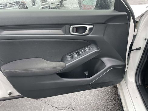 Used 2025 Honda Civic Sport image 27