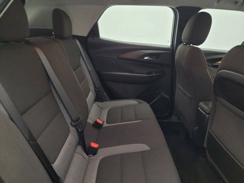 Used 2021 Chevrolet TrailBlazer LS w/ LPO, Blackout Package FWD image 19