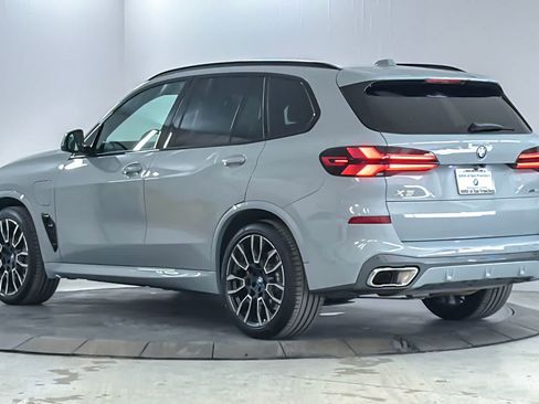 Used 2024 BMW X5 xDrive50e w/ Executive Package AWD/4WD image 6