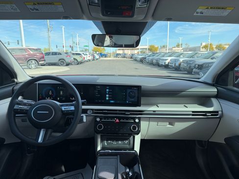 Used 2025 Hyundai Tucson Blue image 20