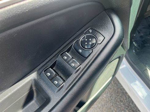 Used 2023 Ford Edge SEL AWD/4WD image 12