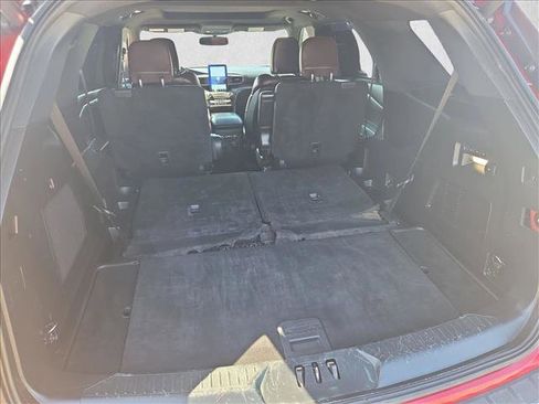 Used 2020 Ford Explorer Platinum w/ Premium Technology Package AWD/4WD image 6