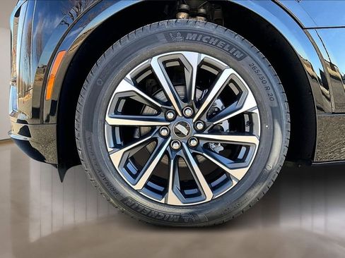 New 2026 Cadillac Lyriq Sport AWD/4WD image 12