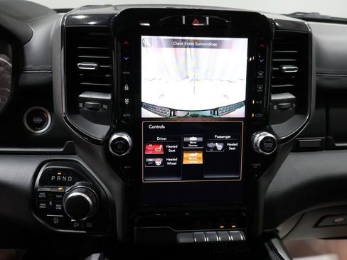 Used 2021 RAM 1500 Big Horn w/ Built-to-serve Edition image 29