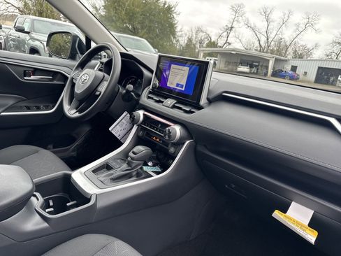 New 2025 Toyota RAV4 XLE w/ Convenience Package FWD image 38