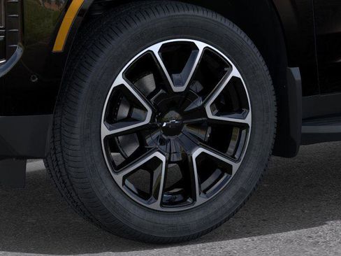 New 2026 Chevrolet Tahoe RST image 9