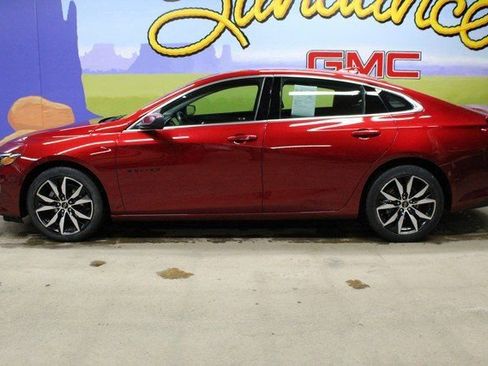 Used 2024 Chevrolet Malibu RS image 7