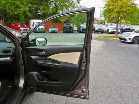 Used 2016 Honda CR-V EX image 23