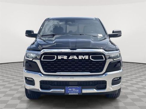 Used 2025 RAM 1500 Big Horn AWD/4WD image 4