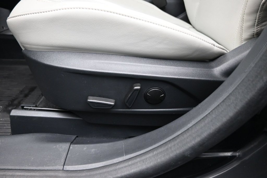 Used 2024 Ford Mustang Mach-E Premium RWD image 10