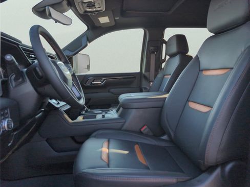 New 2026 GMC Sierra 2500 AT4 w/ AT4 Premium Plus Package image 29