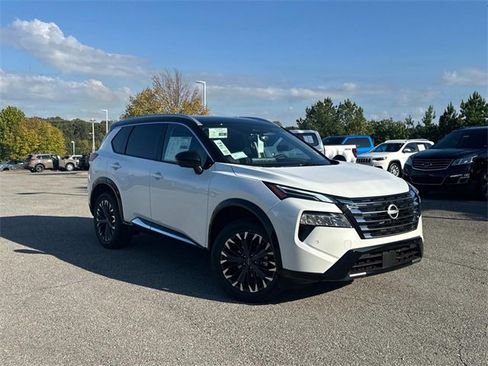 New 2026 Nissan Rogue Platinum w/ Platinum Premium Package image 2