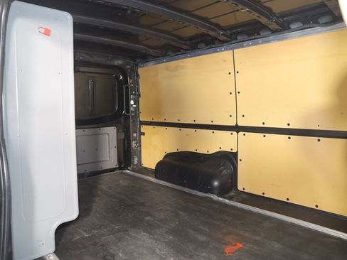 Used 2021 Nissan NV 1500 SV image 12