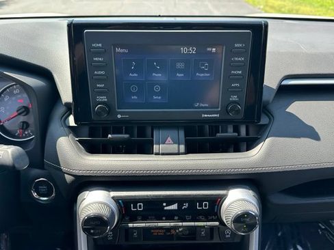 Used 2020 Toyota RAV4 XLE w/ XLE Grade Weather Package AWD/4WD image 34
