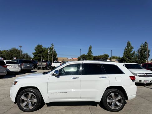Used 2014 Jeep Grand Cherokee Overland AWD/4WD image 7