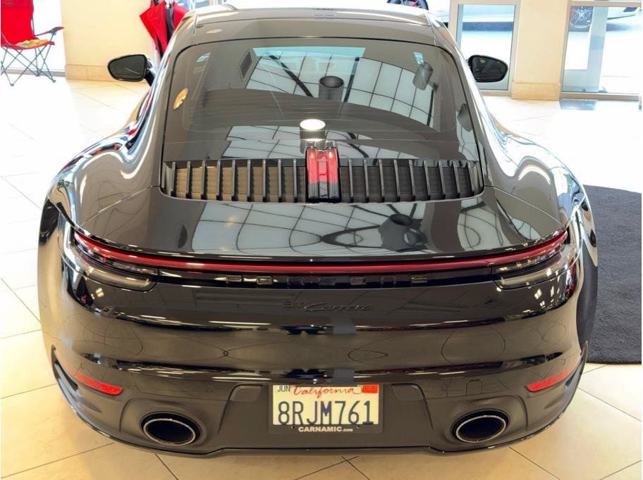 Used 2020 Porsche 911 Carrera image 6