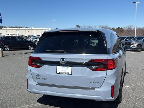 Used 2025 Honda Odyssey Sport-L image 8