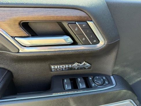 Used 2023 Chevrolet Silverado 1500 High Country w/ High Country Premium Package image 22
