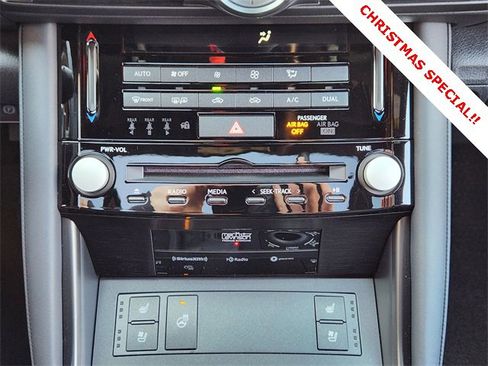 Used 2024 Lexus IS 500 image 16