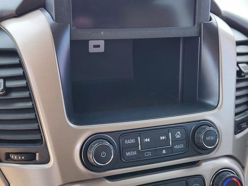 Used 2017 GMC Yukon Denali w/ Open Road Package image 24