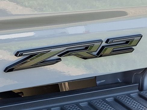 Used 2024 Chevrolet Silverado 2500 ZR2 w/ ZR2 Bison Edition AWD/4WD image 30