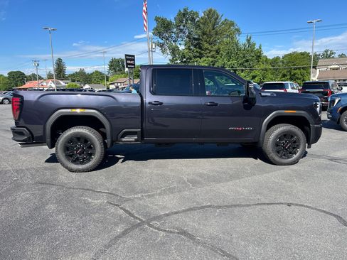 New 2026 GMC Sierra 2500 AT4 w/ AT4 Premium Plus Package AWD/4WD image 12