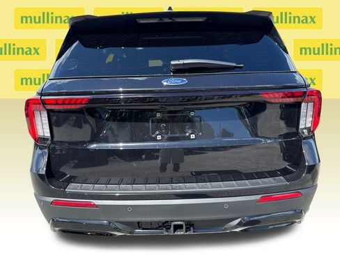 New 2026 Ford Explorer ST-Line image 13