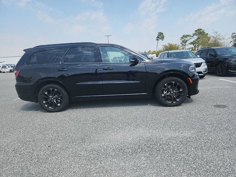 Used 2025 Dodge Durango R/T w/ Blacktop Package image 5