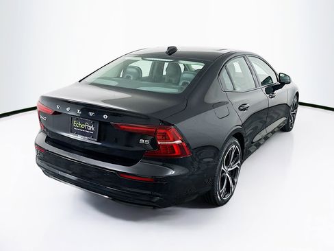 Used 2024 Volvo S60 B5 Plus image 9