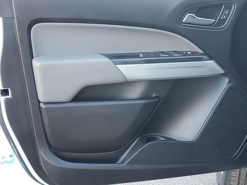 Used 2019 Chevrolet Colorado LT image 23