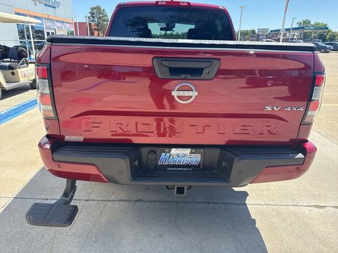 Used 2022 Nissan Frontier SV w/ Technology Package AWD/4WD image 27