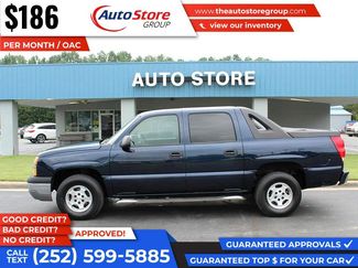 Used 2004 Chevrolet Avalanche 2WD image 1
