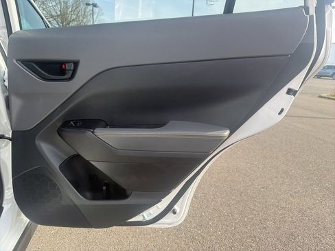 Used 2024 Subaru Crosstrek 2.5i Sport image 21