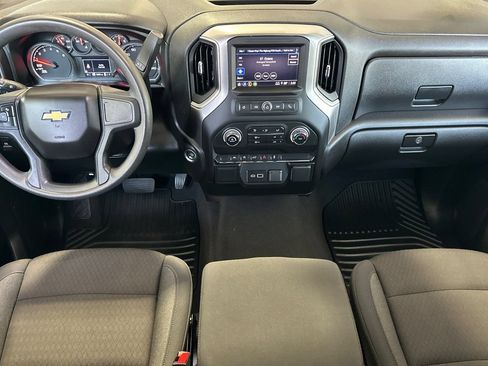 Used 2025 Chevrolet Silverado 1500 Custom w/ Turbomax Blackout Package AWD/4WD image 13