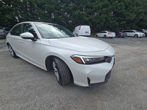 Used 2026 Honda Civic LX image 5