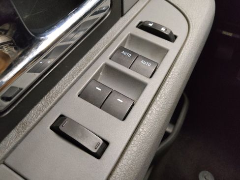 Used 2013 Ford F150 XLT w/ Mid Equipment Group RWD image 27