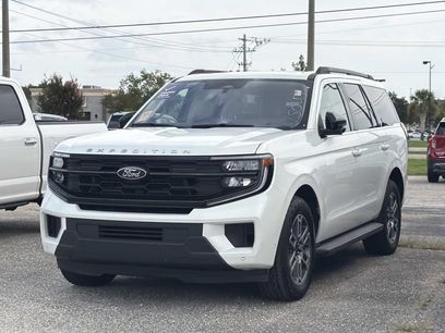 Used 2025 Ford Expedition Active