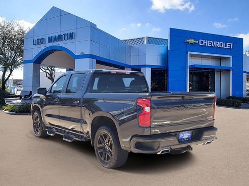 Used 2024 Chevrolet Silverado 1500 RST AWD/4WD image 4