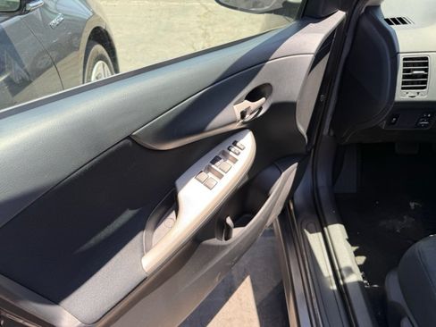 Used 2011 Toyota Corolla S FWD image 12