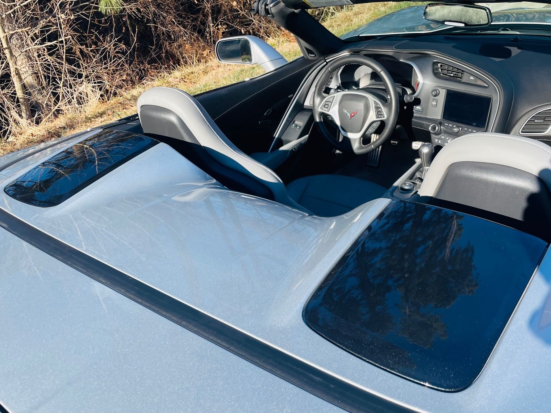 Used 2015 Chevrolet Corvette Stingray Convertible w/ 2LT Preferred Equipment Group RWD image 23