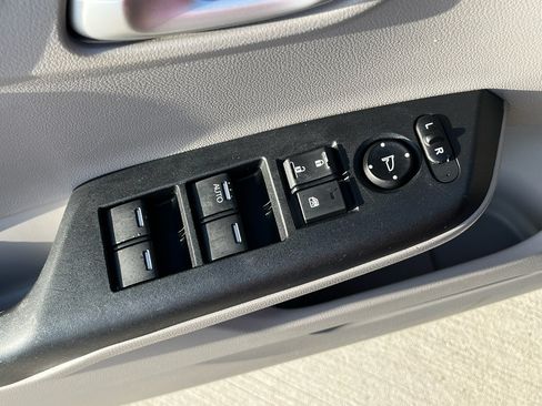 Used 2012 Honda Civic EX image 8