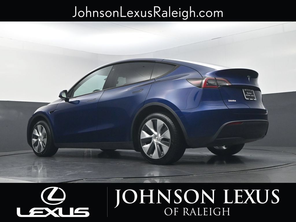 Used 2023 Tesla Model Y Long Range AWD/4WD image 17