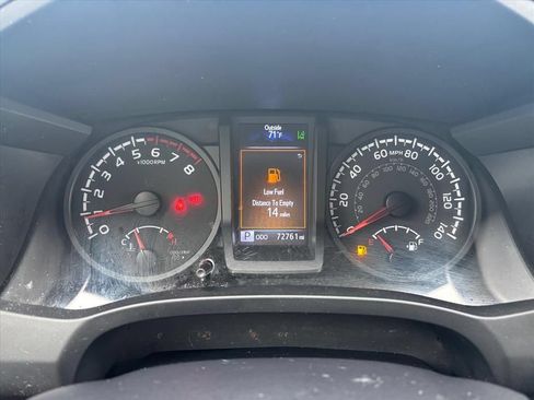 Used 2023 Toyota Tacoma SR RWD image 14
