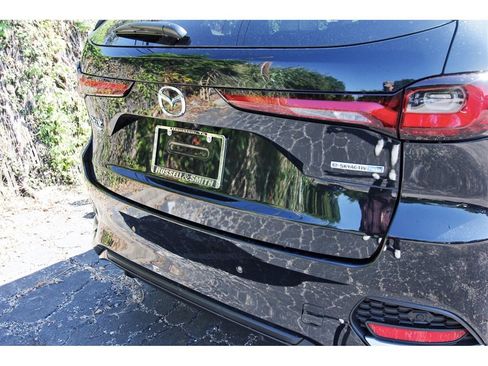 New 2025 MAZDA CX-70 Plug-In Hybrid w/ Premium Plus image 6