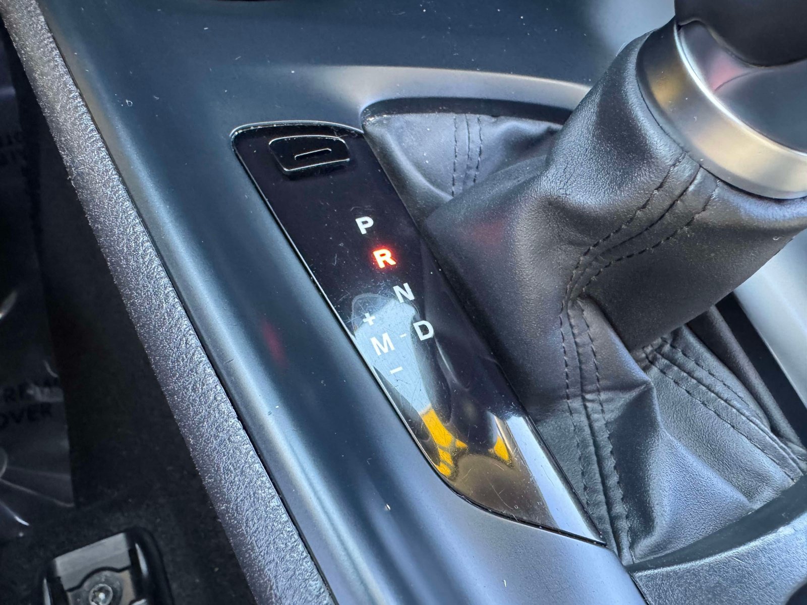 Certified 2021 Toyota C-HR LE FWD image 32