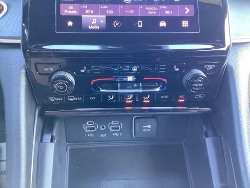 New 2025 Jeep Grand Cherokee L Altitude image 41